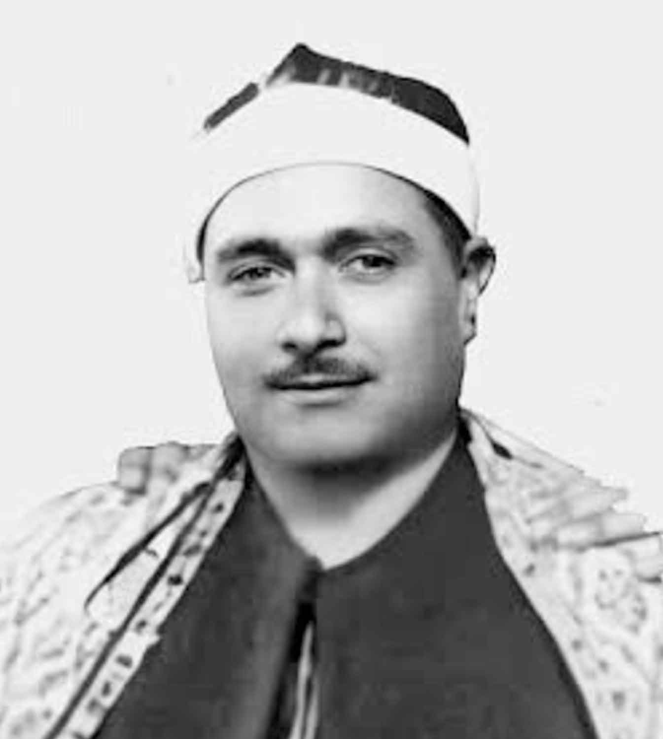 مصطفى إسماعيل